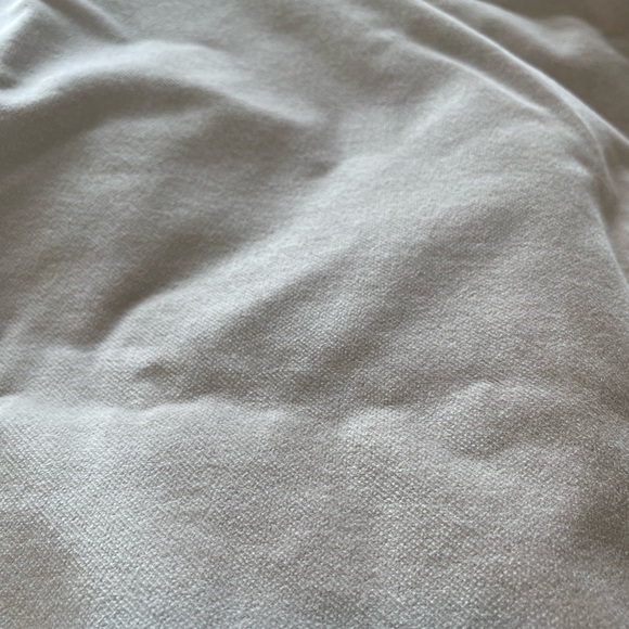 Pair of two h&m throw cushions - Picture 3 of 4